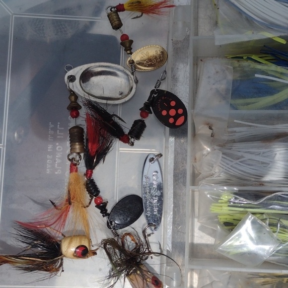 Assorted Fishing Lures Set NWT - Picture 3 of 4
